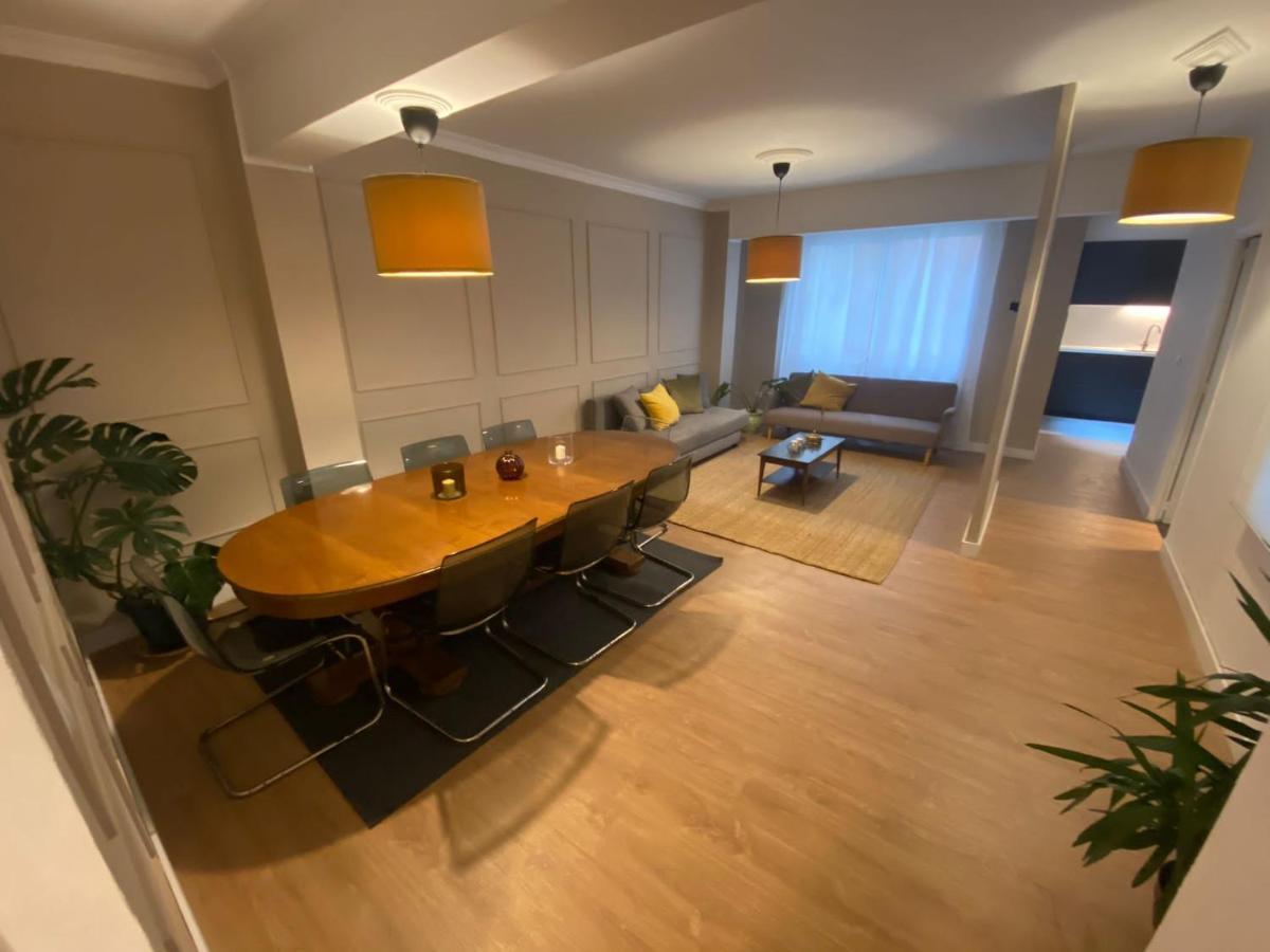 Luxury Apartment In Ferrol Center Esterno foto